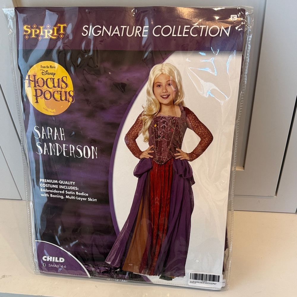 Sarah Sanderson Disney Signature Collection Hocus Pocus Costume $99 retail